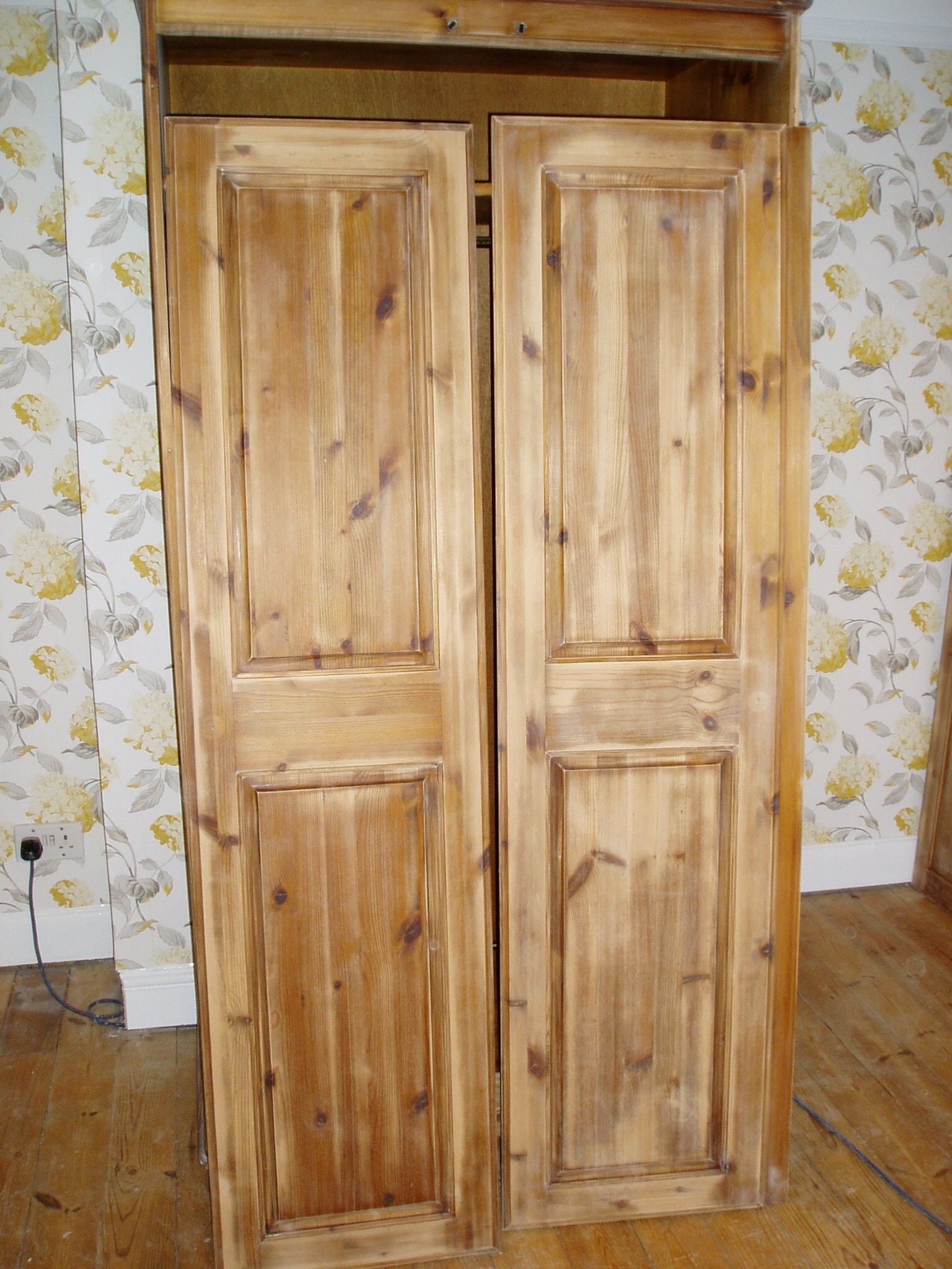 Hand Painted Pine Bedroom Furniture, Northampton Paul C Barber