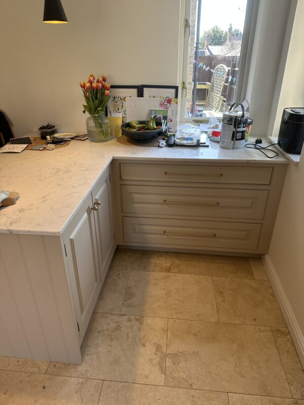 Hand painted draws Bedfordshire